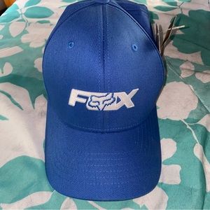 NEW WITH TAGS - Flex Fit FOX hat